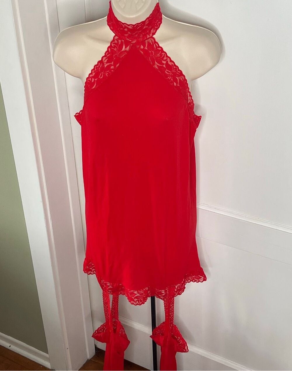 Dreamgirl Halter Neck Chemise Attached Garters Red Lace Plus One Size Nwot